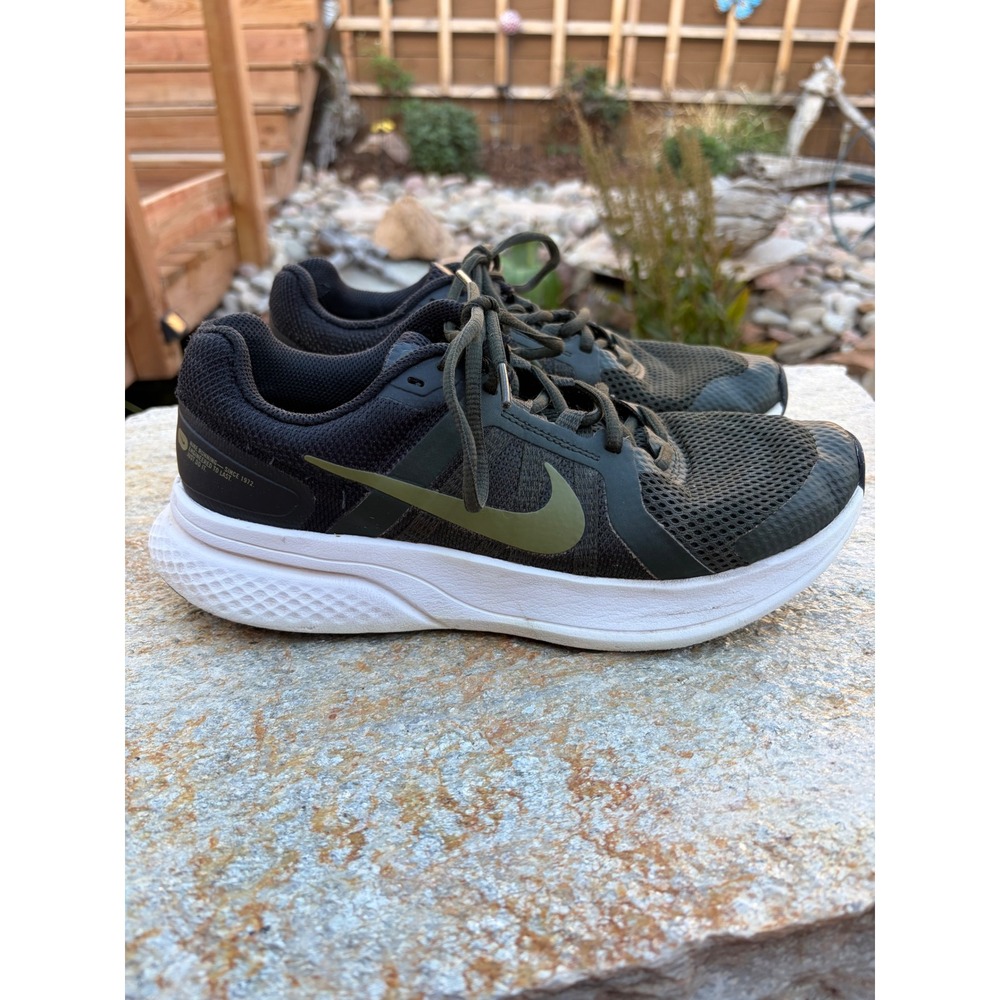 Nike Run Swift 2 Mens Running Shoes Olive Green Black‎ CU3517-301 Size 8.5